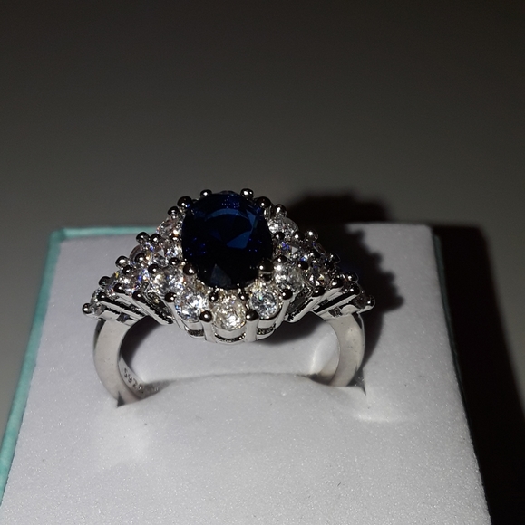 Sterling silver sapphire ring size 7, new - Picture 2 of 5